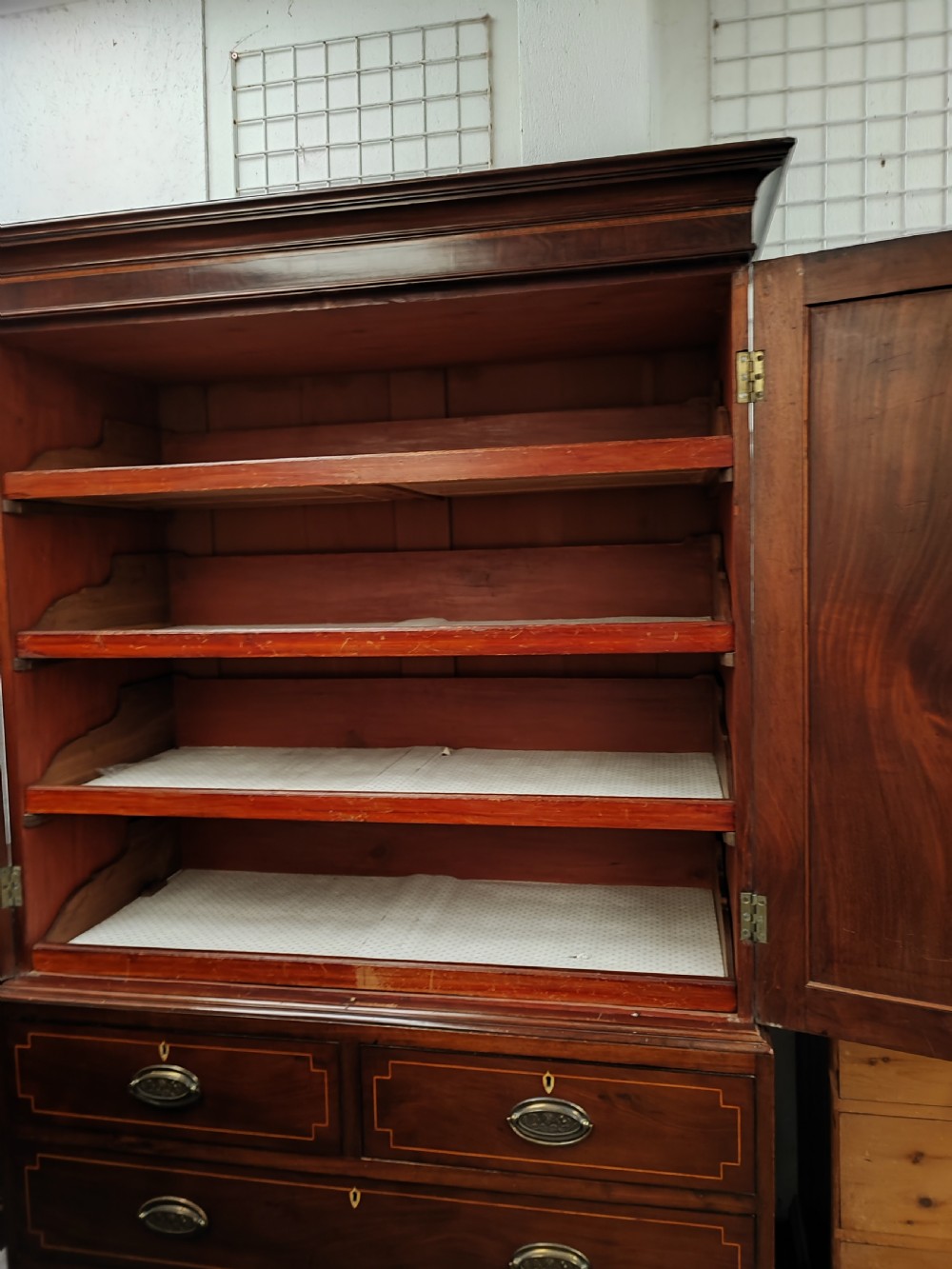 Good Regency inlaid linen press. View III