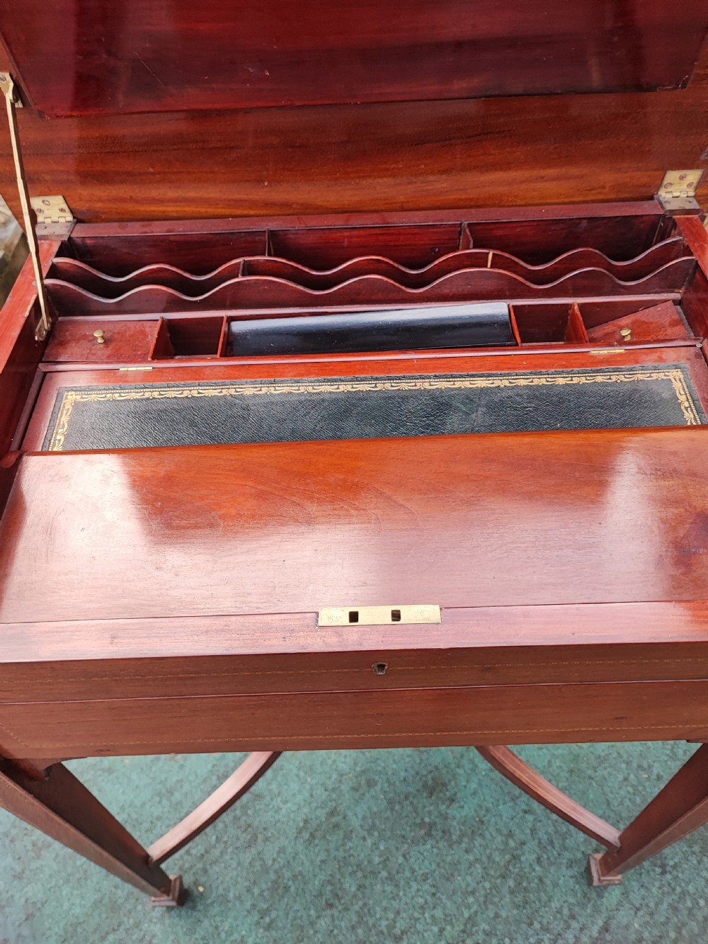 Compact inlaid Edwardian inlaid metamorphic writing table. View V