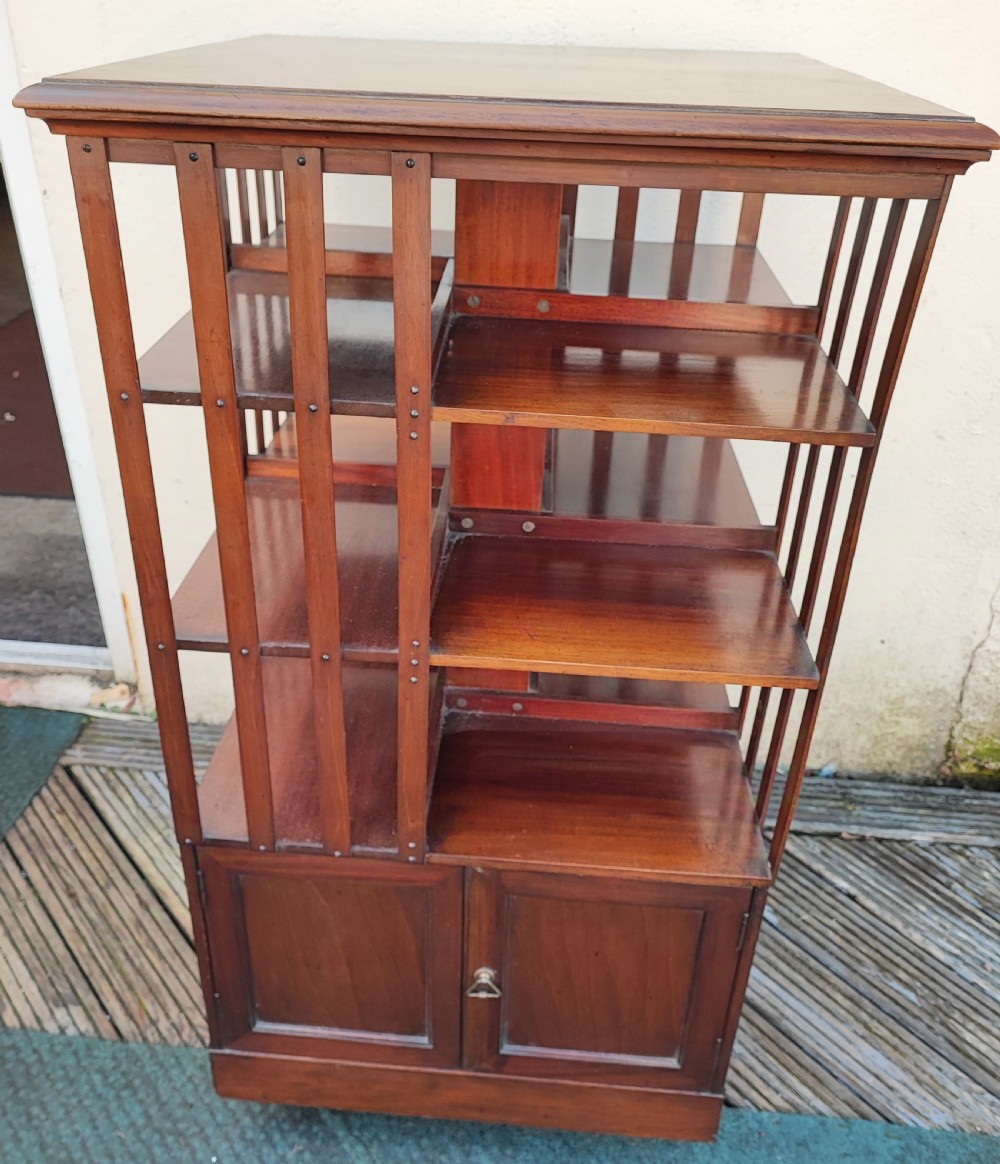 A quality and large size Victorian mahogany revolving bookcase.