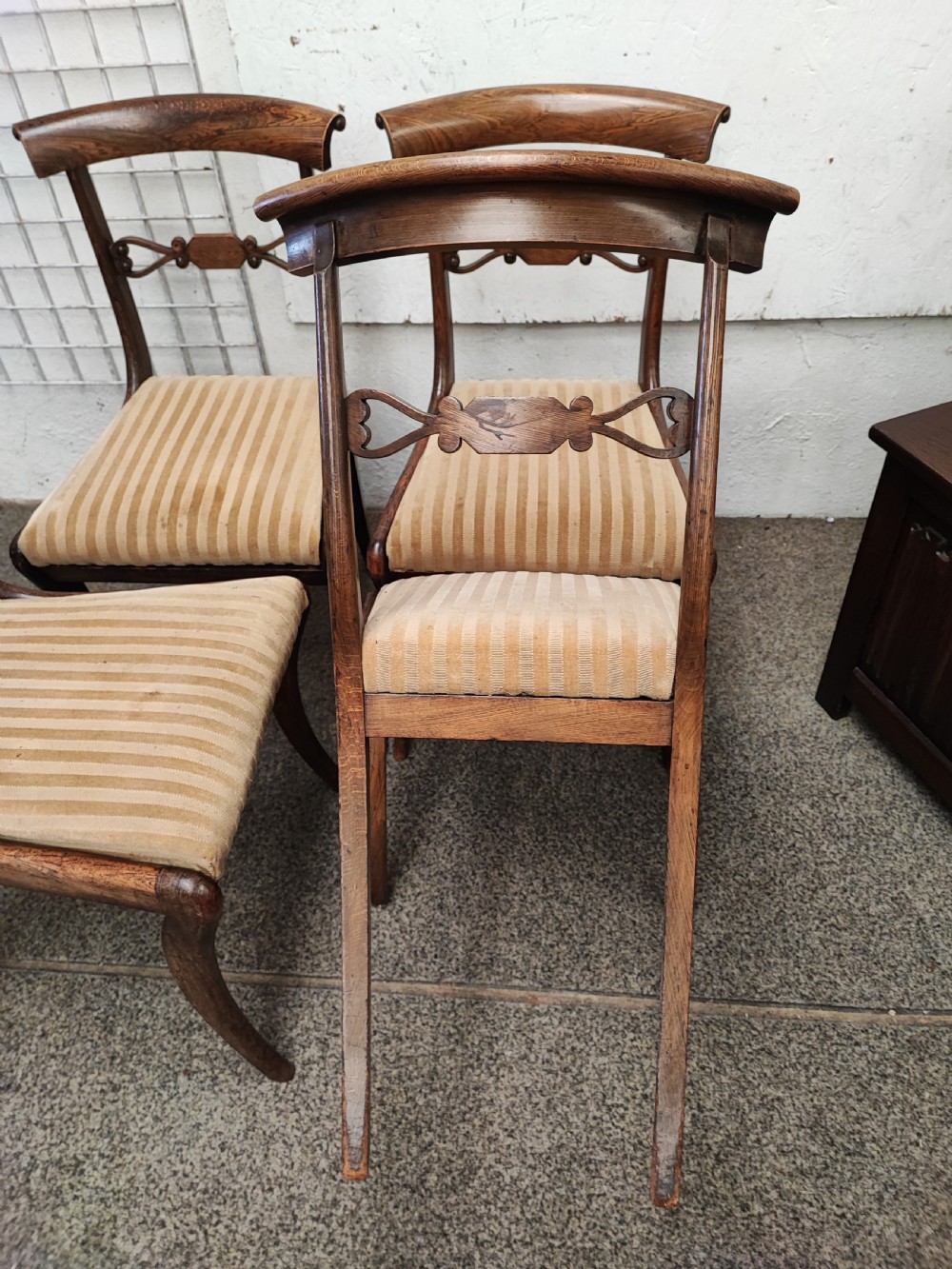 A pretty set of 4 Regency dining chairs. View II