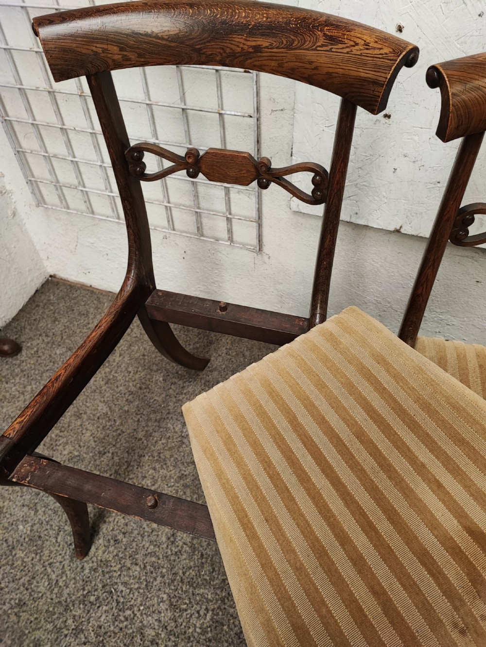 A pretty set of 4 Regency dining chairs. View XV