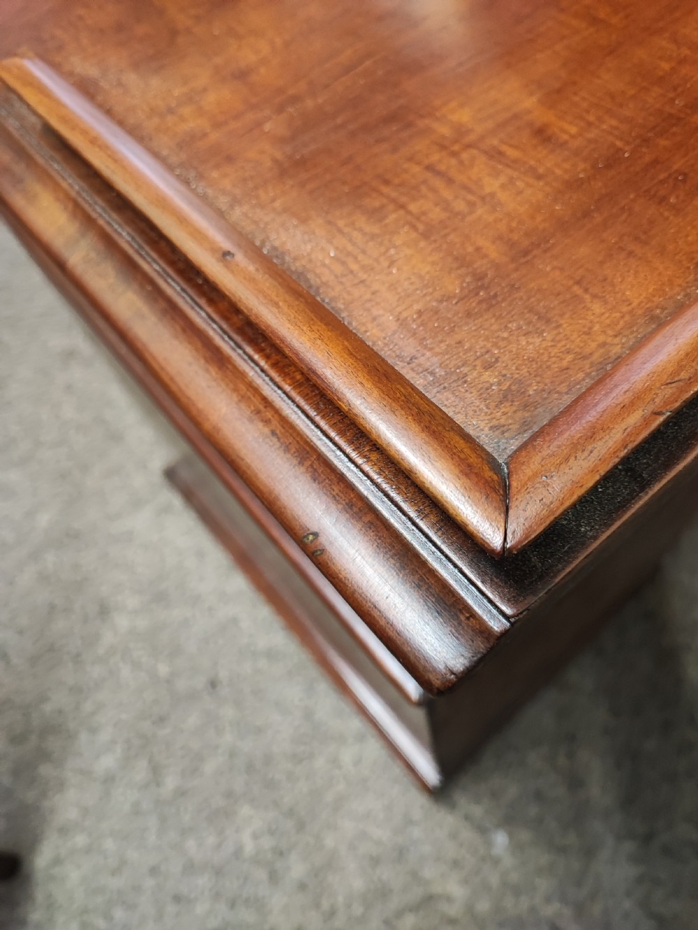 Quality Victorian mahogany pedestal desk. View IX