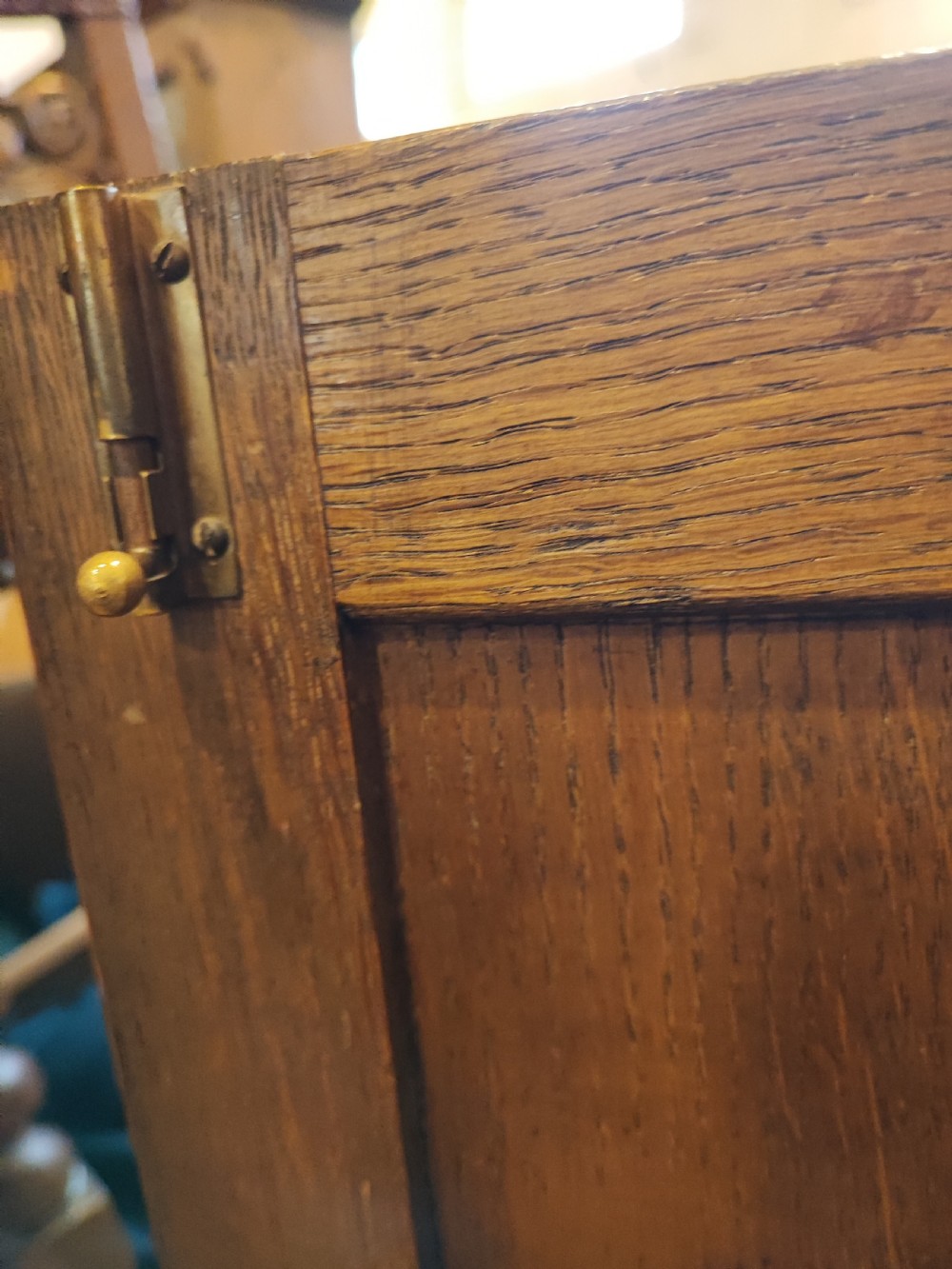 Small oak 2 door ,fitted wardrobe. View VII