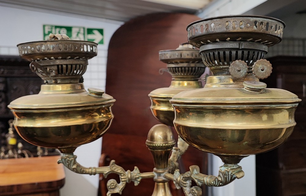 superb Antique brass standard oil lamp. View XII