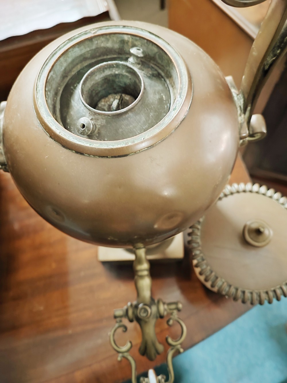 Tall and elegant, Regency copper Samovar. View X