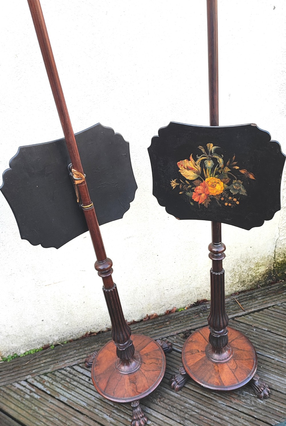 A fine pair of Regency rosewood pole screens. View VII