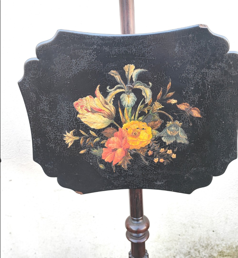 A fine pair of Regency rosewood pole screens. View XIV