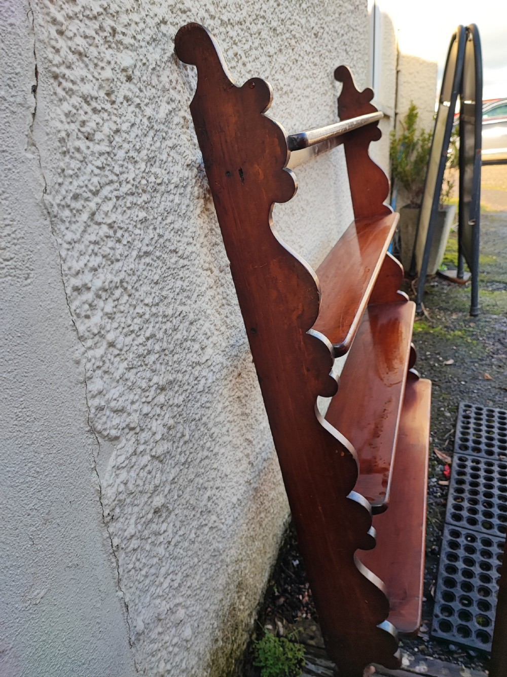 Antique mahogany hanging wall shelf View IV