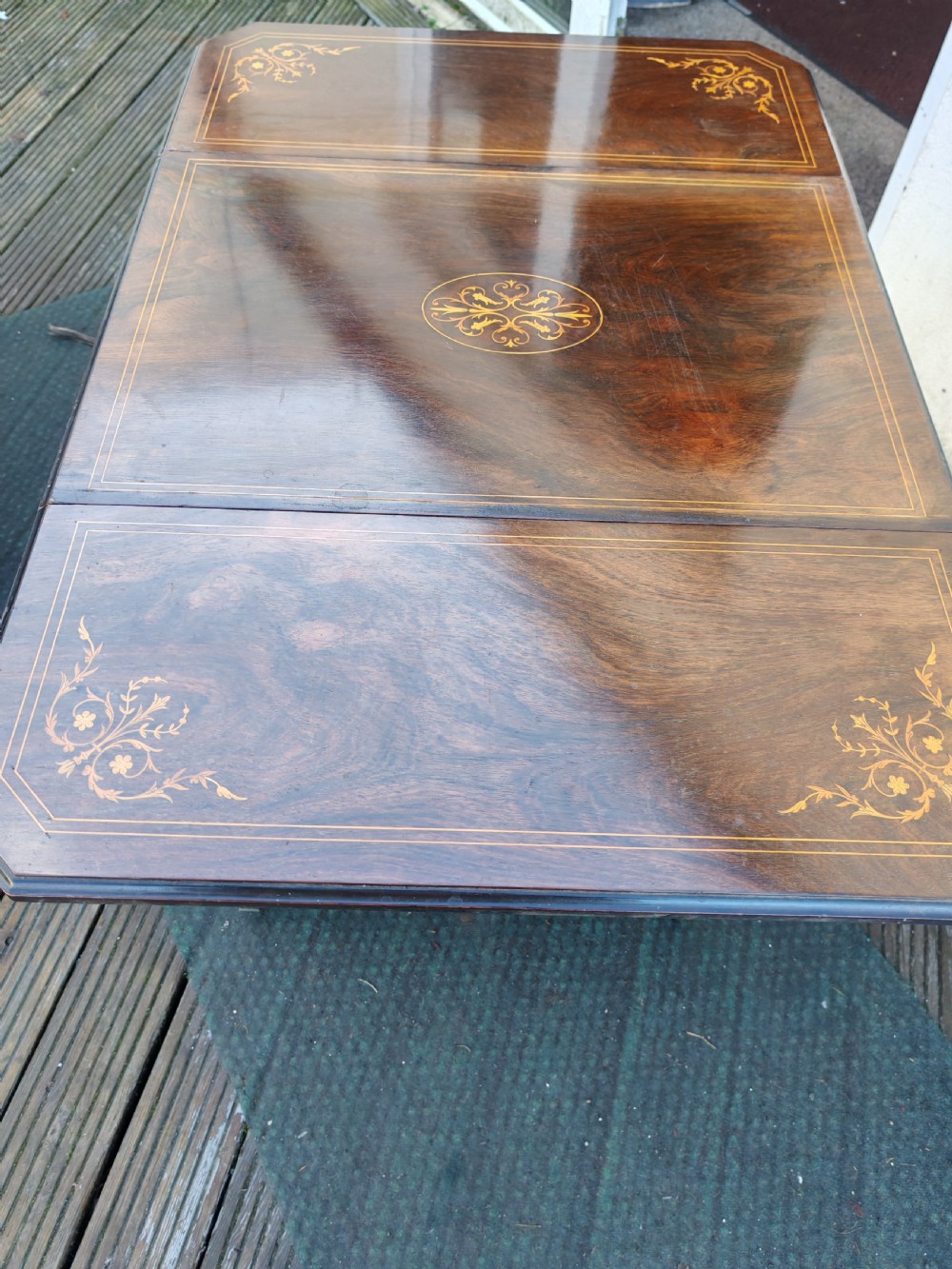 A quality inlaid  Edwardian rosewood drop flap occasional table View VI