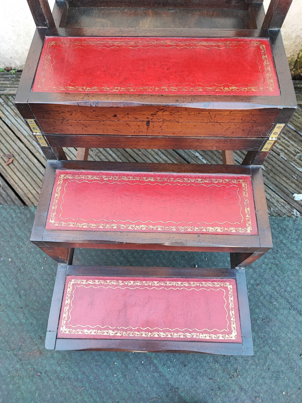 Set of metamorphic library steps. View VIII