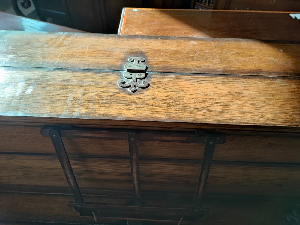 A superb art's and crafts piano,case by Walter Cave , movement by Carl Bechstein. View XIV