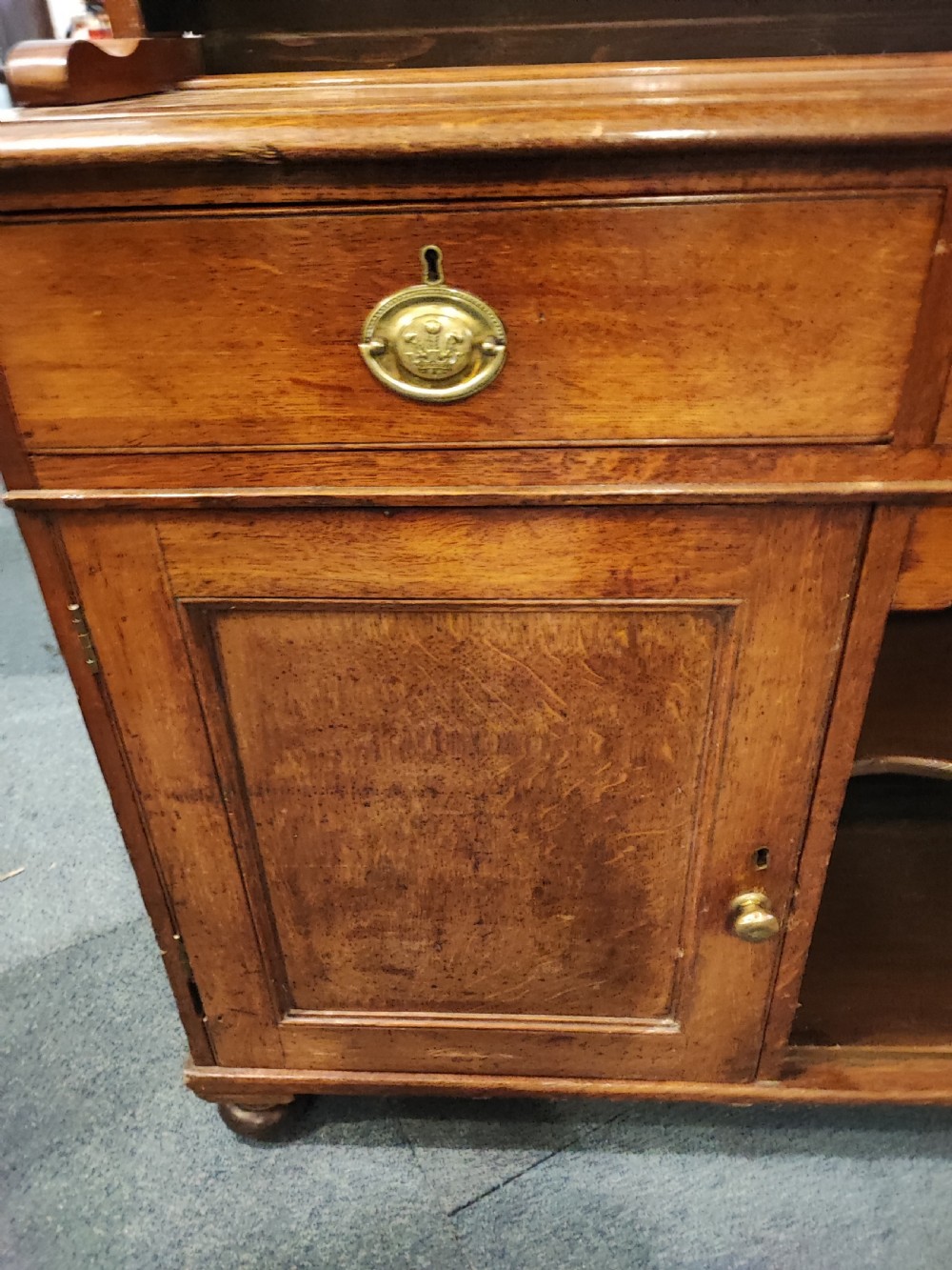 A charming Regency welsh  oak dog kennel dresser. View III
