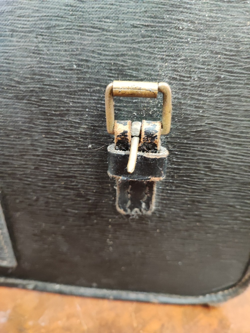 A rare houses of parliament black leather satchel or dispatch case  View IV