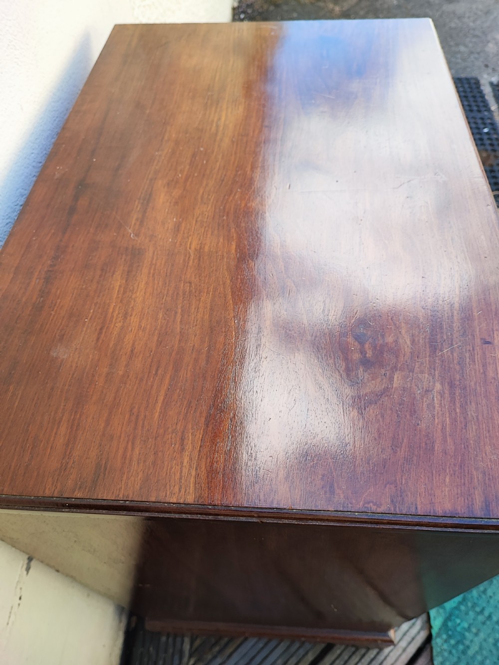 Antique small mahogany chest of drawers. View VII