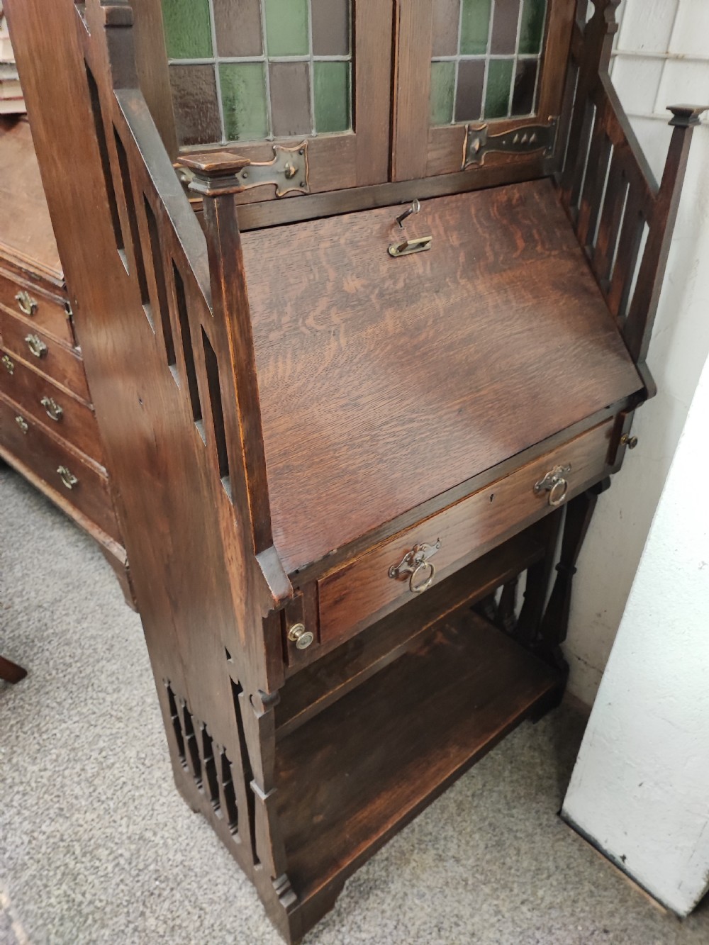 Fine example of an art's and crafts oak bureau bookcase. View VII