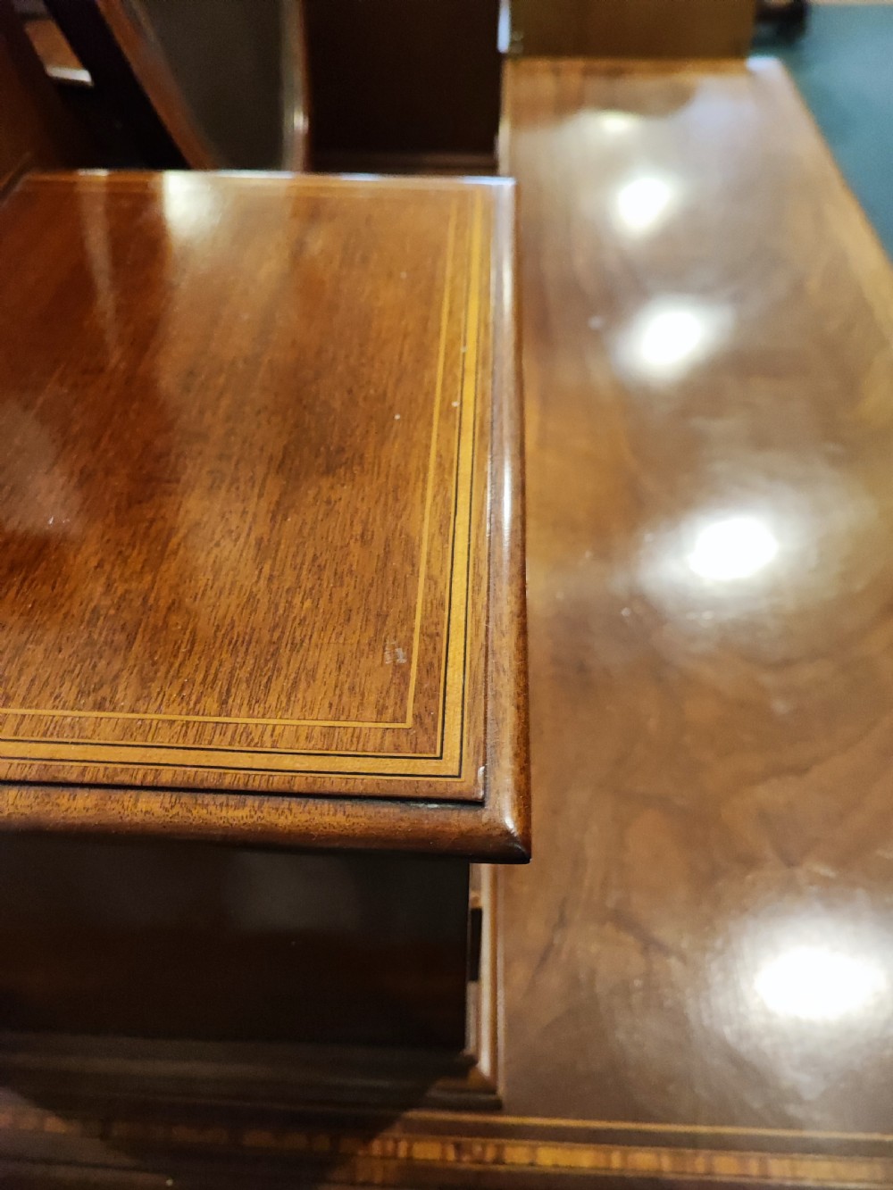 Superb Edwardian dressing table by London maker View V
