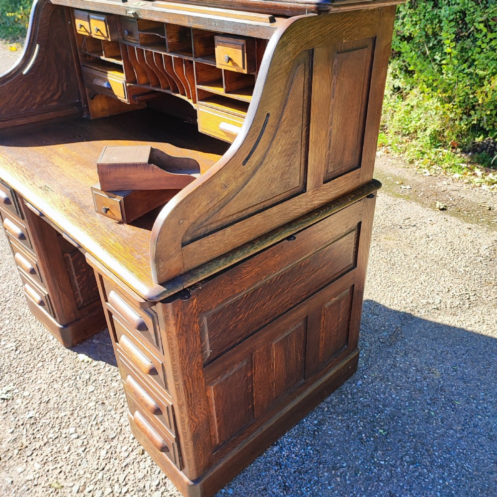 Superb antique oak rolltop desk  View VIII