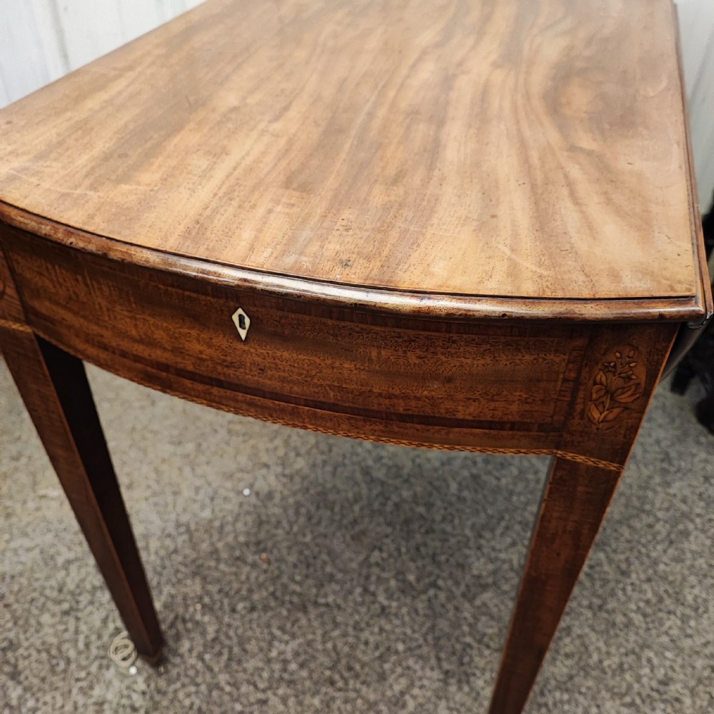 Superb Georgian inlaid mahogany Pembroke table View VIII