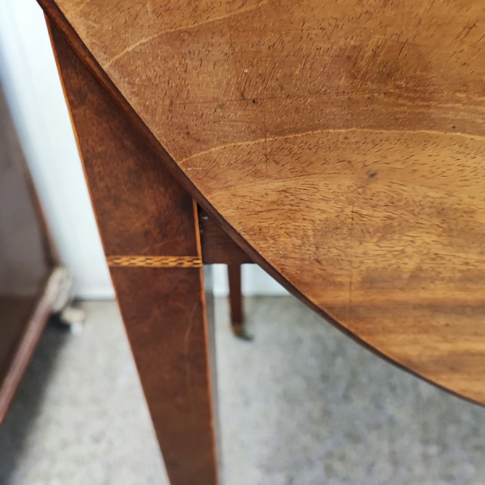 Superb Georgian inlaid mahogany Pembroke table View XI