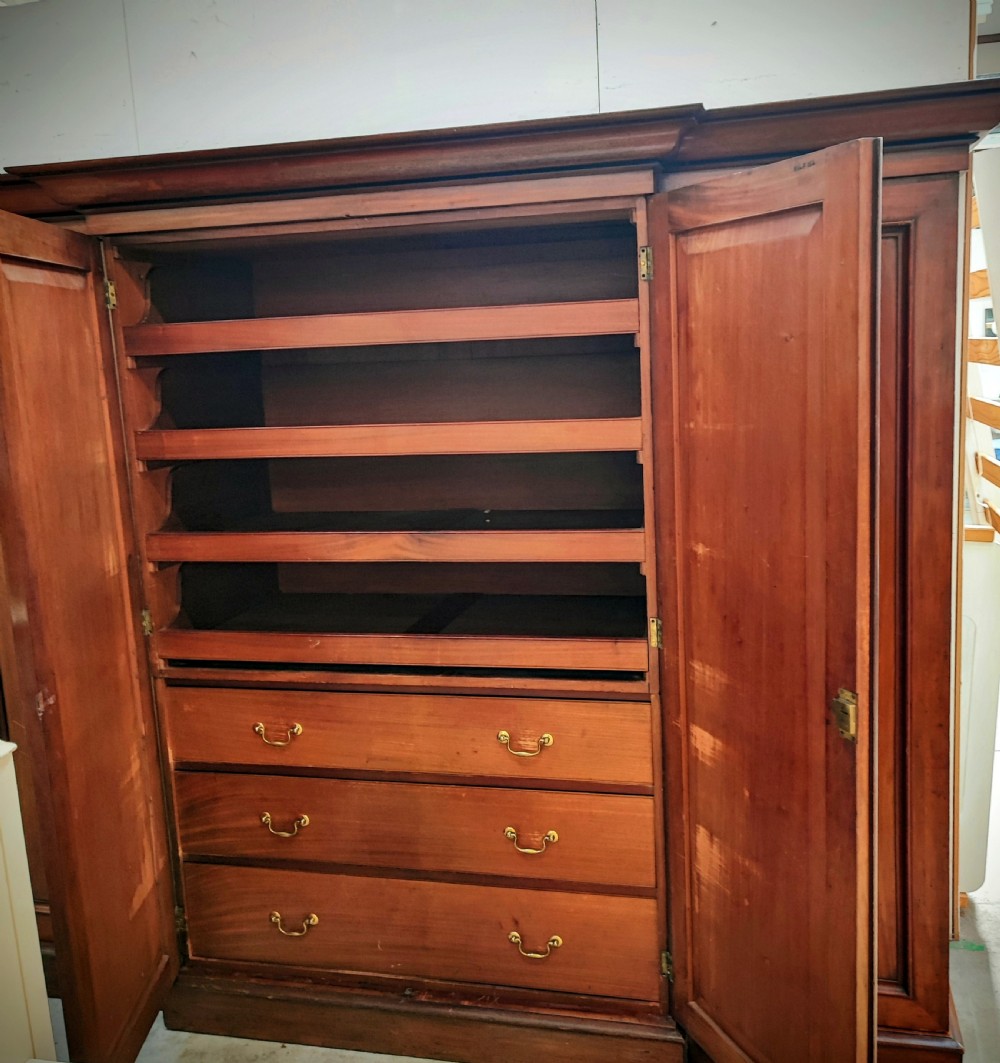 Superb Regency mahogany four door breakfront wardrobe View V