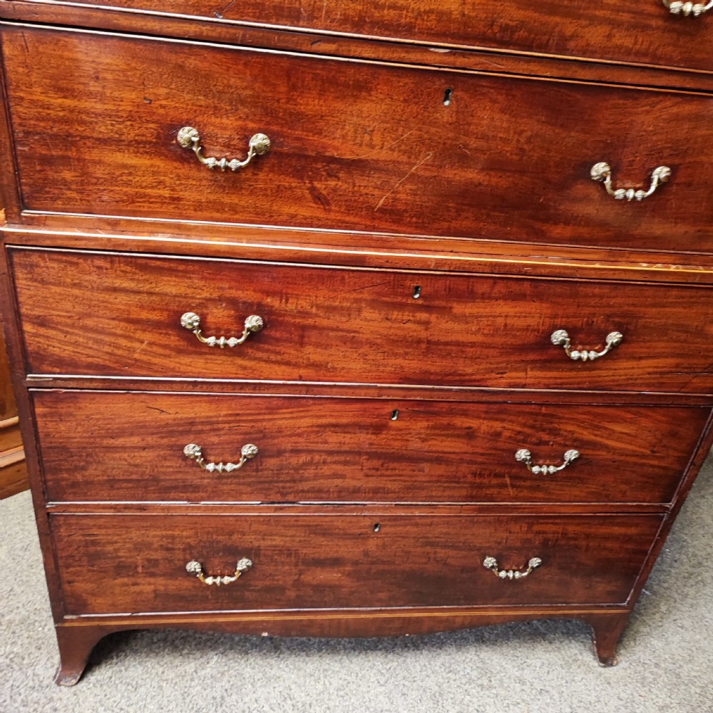 A fine Georgian chest on chest from the channel islands View IV
