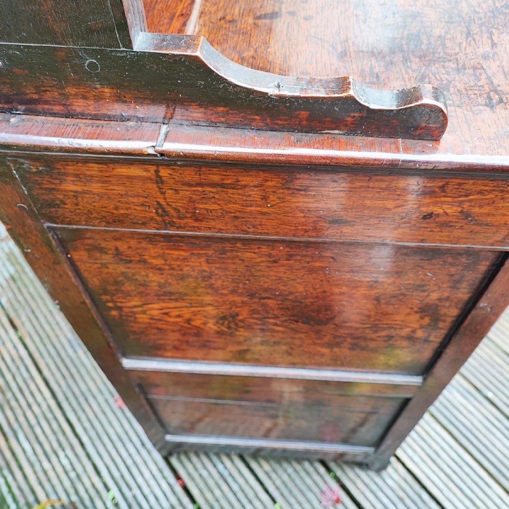 Good Georgian oak dresser View VIII