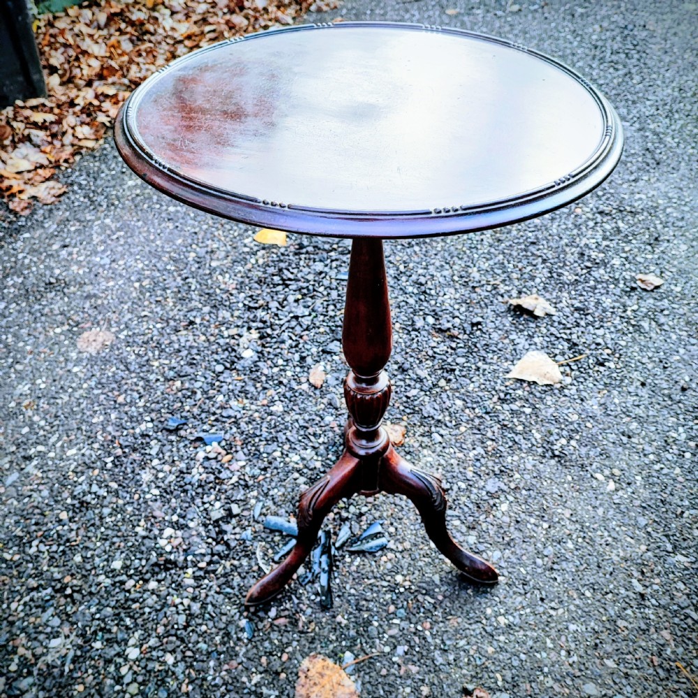 Edwardian mahogany wine or lamp table  View VI