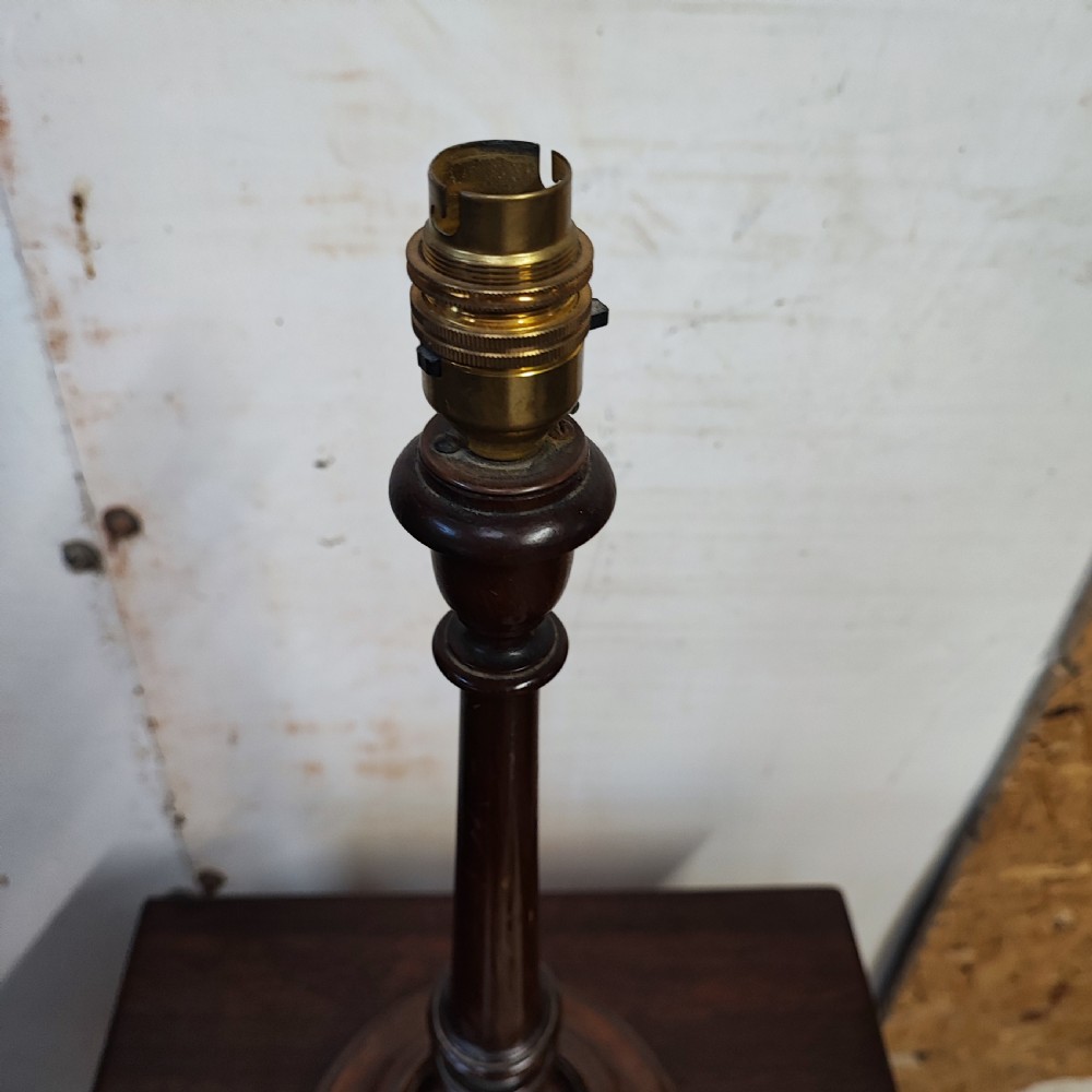 Edwardian table lamp View IV