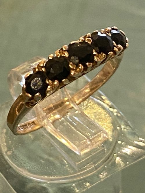 antique sapphire ring - CATEGORY: ANTIQUE JEWELLERY - DATED VICTORIAN