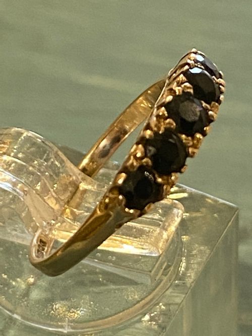 ANTIQUE SAPPHIRE RING - ADDITIONAL PHOTO 2