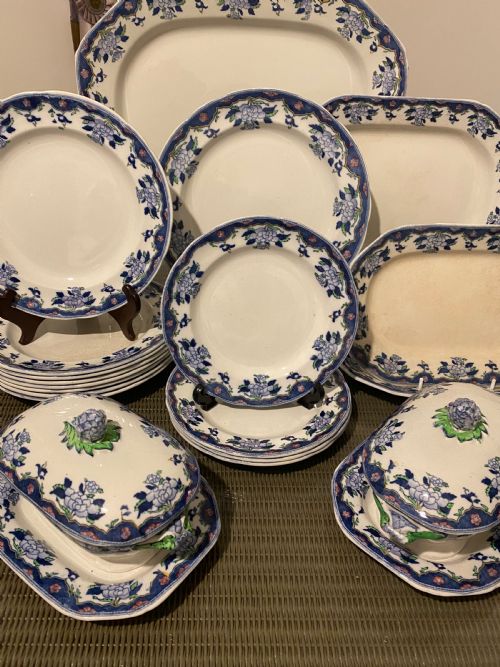 ANTIQUE COPELANDSPODE SERVICE FOR EIGHT - ADDITIONAL PHOTO 2