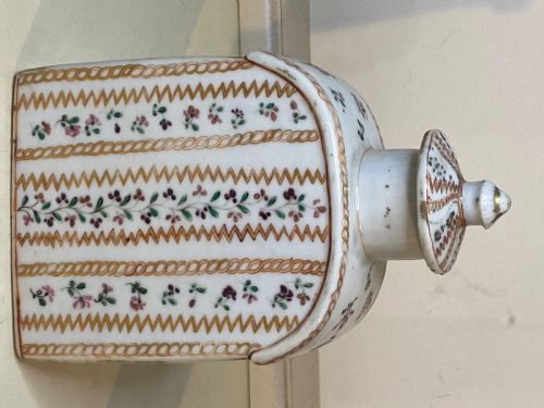 ANTIQUE 18TH CENTURY CHINESE TEA CADDY - ADDITIONAL PHOTO 1