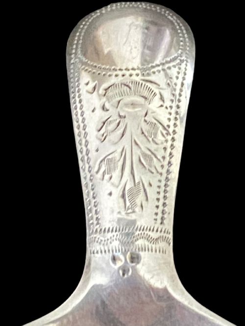 ANTIQUE SILVER GEORGIAN STYLE TEA CADDY SPOON - ADDITIONAL PHOTO 1