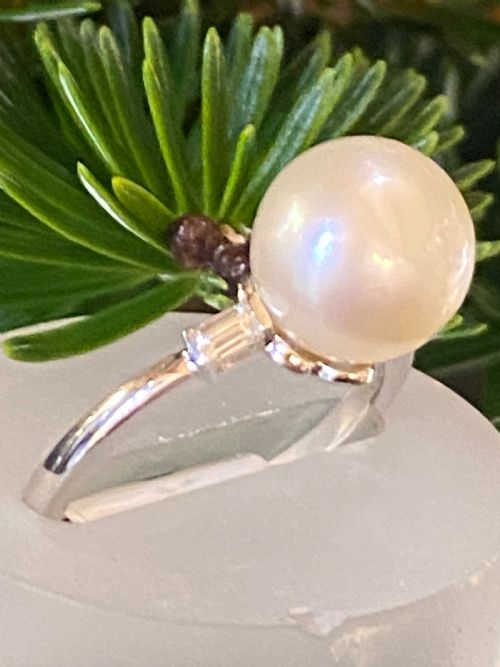 VINTAGE 18CT GOLD PEARL AND DIAMOND DRESS RING - ADDITIONAL PHOTO 2