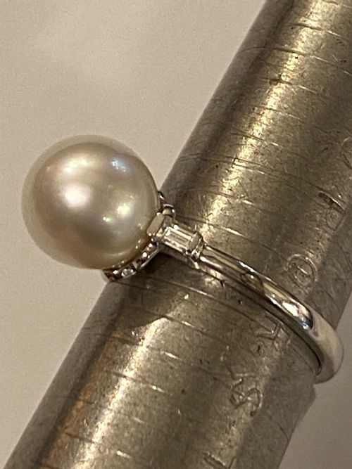 VINTAGE 18CT GOLD PEARL AND DIAMOND DRESS RING - ADDITIONAL PHOTO 4