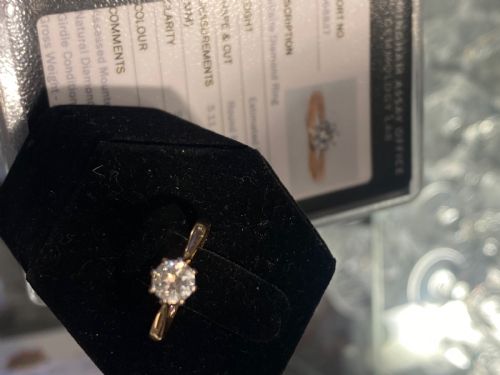 ANTIQUE DIAMOND SOLITAIRE RING - ADDITIONAL PHOTO 1