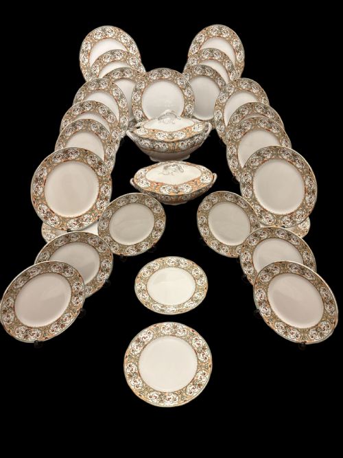 ANTIQUE DOULTON DINNERSERVICE - ADDITIONAL PHOTO 3