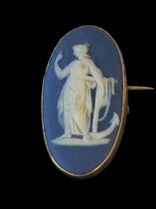 ANTIQUE WEDGWOOD BROOCH - ADDITIONAL PHOTO 4