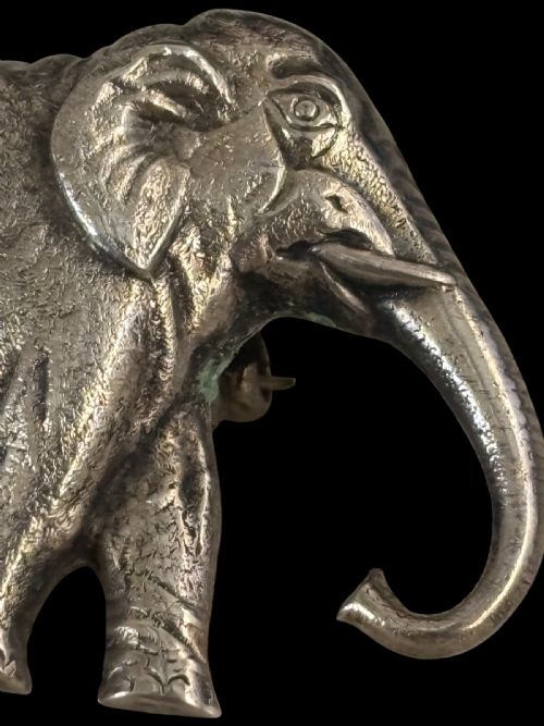 ANTIQUE ELEPHANT BROOCH - ADDITIONAL PHOTO 1