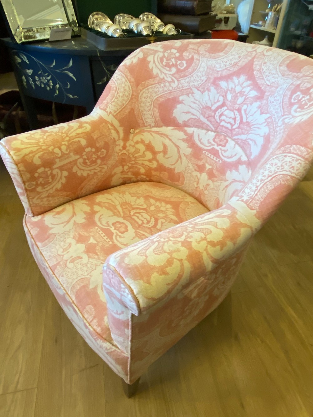 Edwardian Tub chair View III