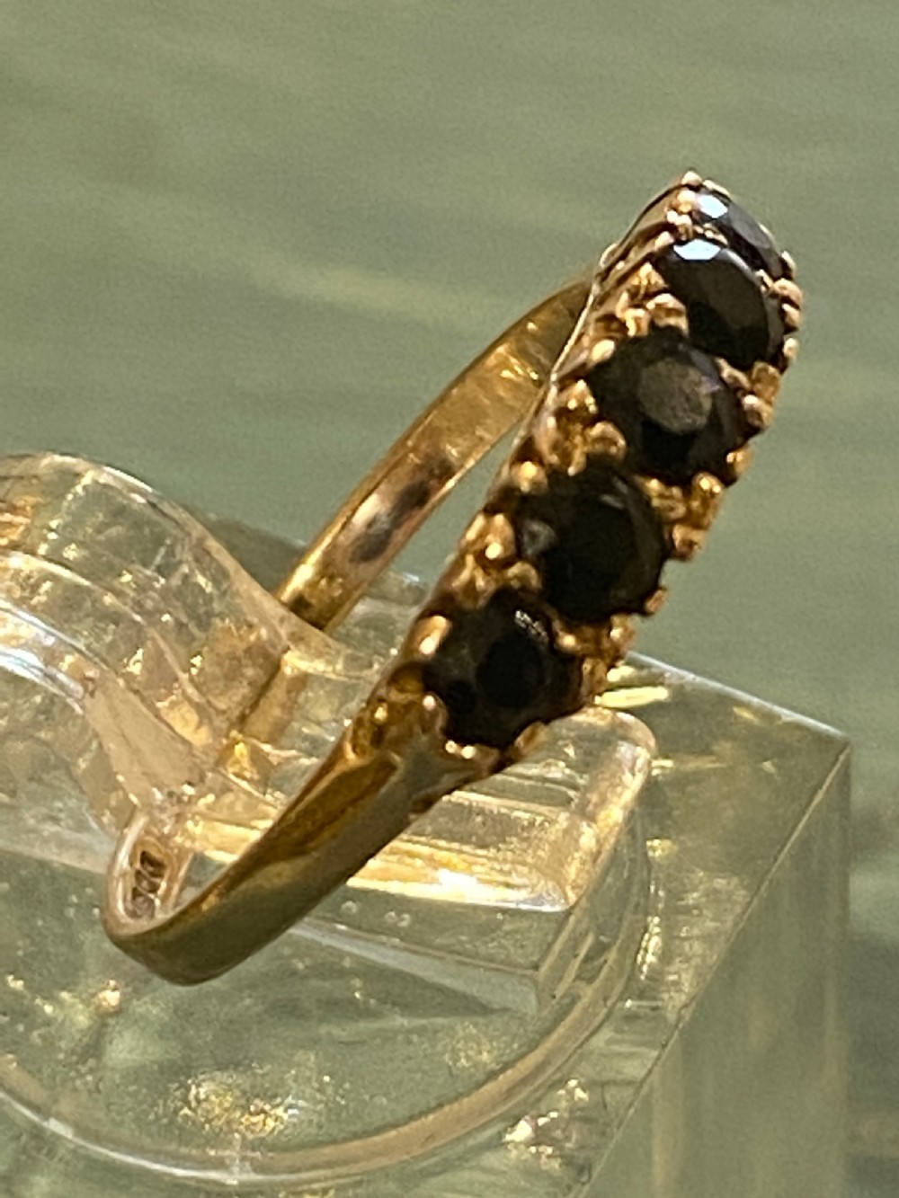 Antique sapphire ring  View III