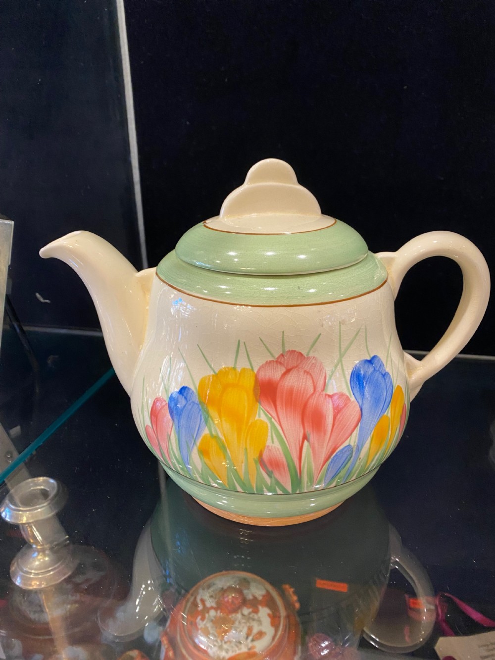 Art deco style teapot, by Clarice cliff