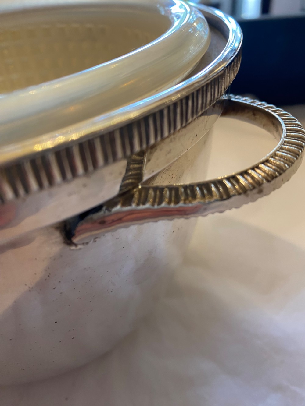 Garrards , silverplate lidded ice bucket View II