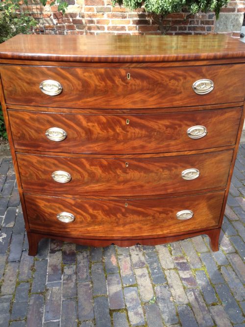William IV Bow Front Chest of Drawers