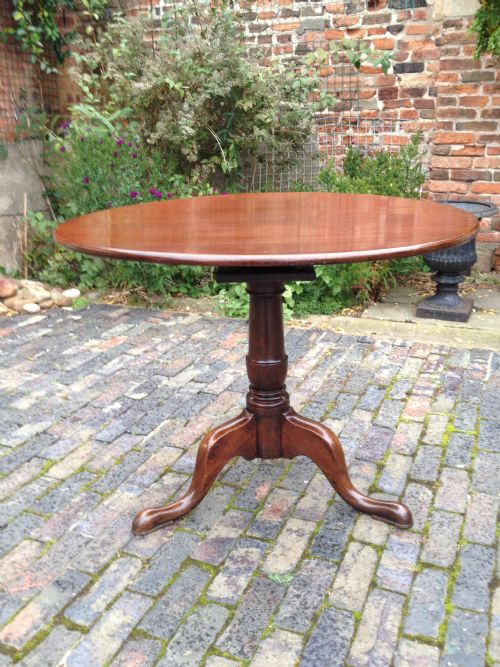 George III Mahogany Tripod Table