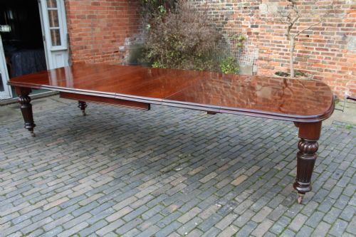 Large 19th Century  Mahogany Extending Dining Table