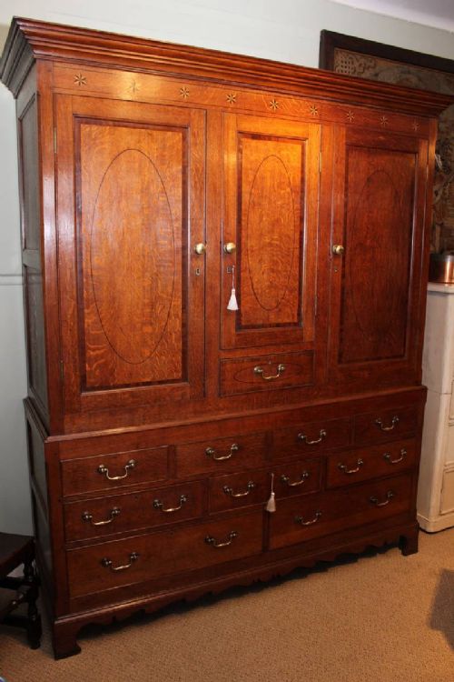 George III Oak Livery Cupboard