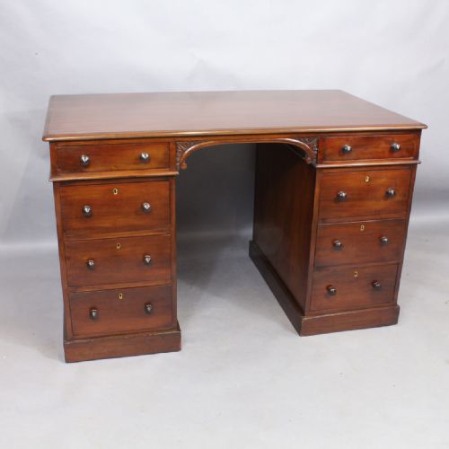 Mahogany Partners' Desk of Small Proportions
