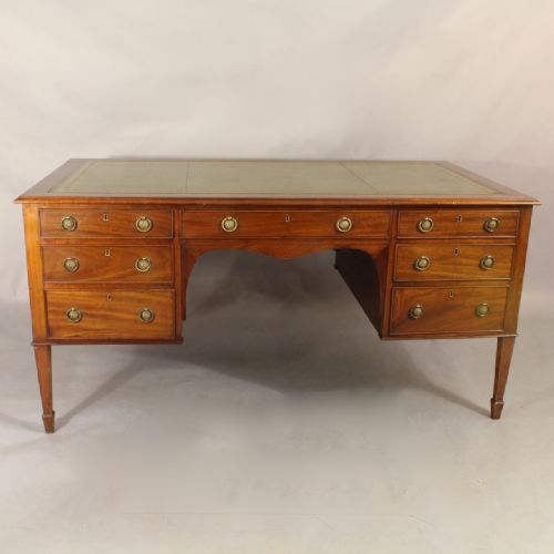 Nineteenth Century Mahogany Pedestal Desk