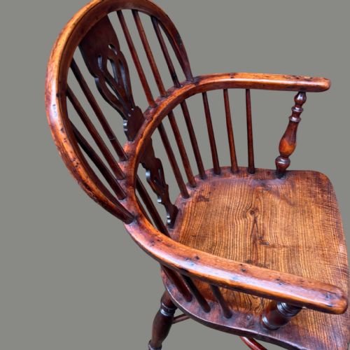 YEW AND ELM WINDSOR CHAIR - ADDITIONAL PHOTO 2